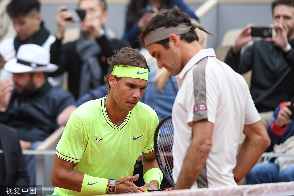 费德勒遭遇十连败,巴塞罗那教练面临压力! 费德勒遭遇十连败,巴塞罗那教练面临压力!