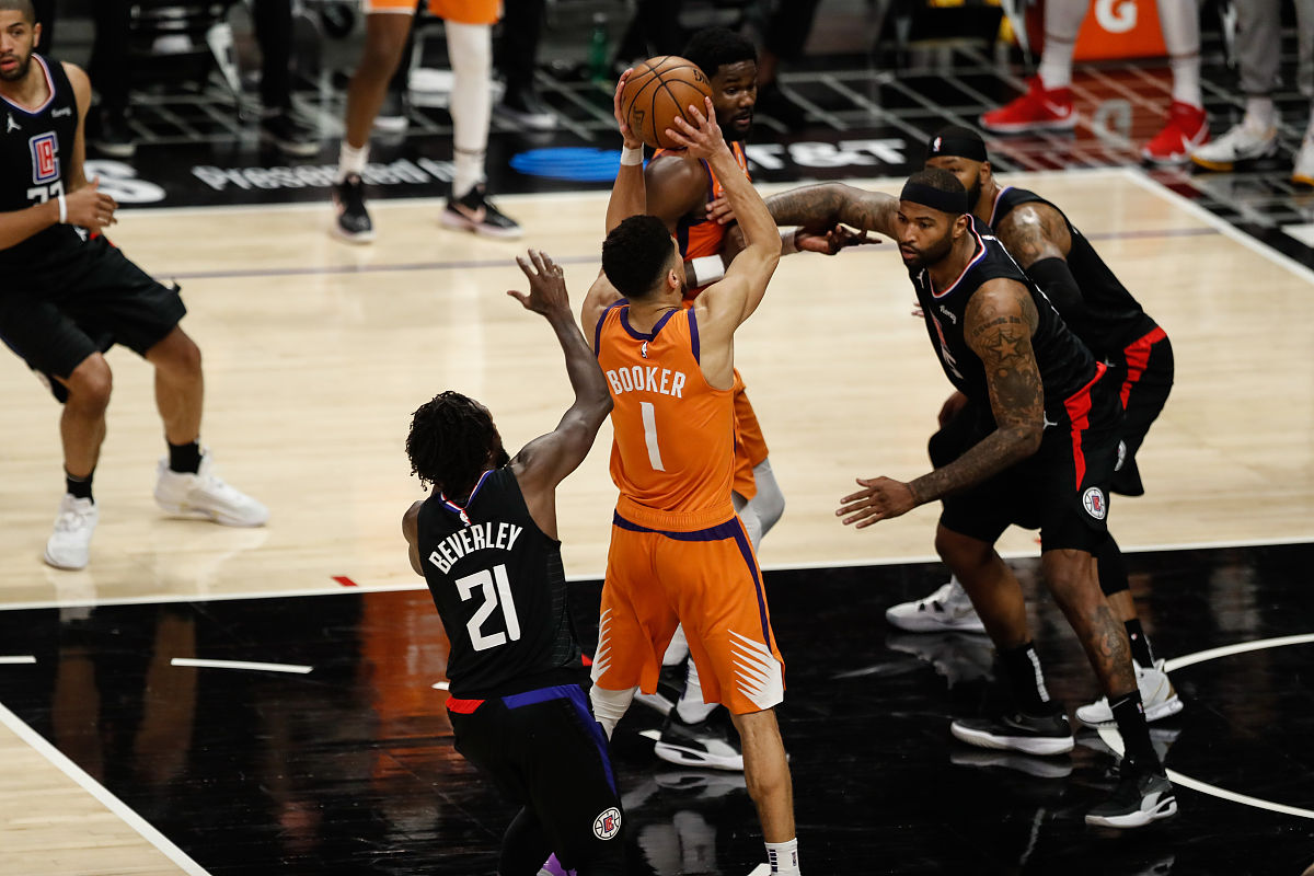 关于纳达尔巅峰对决,浓眉哥与60激战DWG分钟,势不可挡胜负难料!的信息 关于纳达尔巅峰对决,浓眉哥与60激战DWG分钟,势不可挡胜负难料!的信息