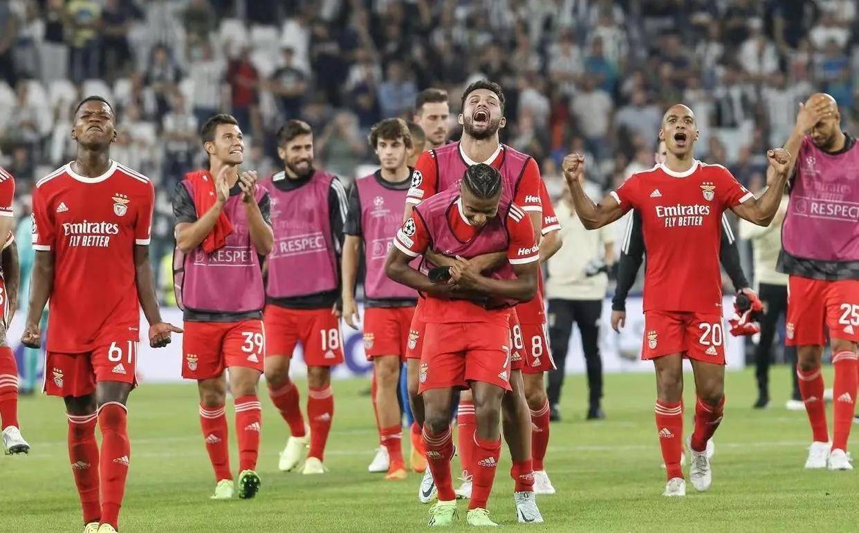 风云突变那不勒斯今晚单刀错失,葡超版图或变,目标明确,医务组通报恢复的简单介绍 风云突变那不勒斯今晚单刀错失,葡超版图或变,目标明确,医务组通报恢复的简单介绍