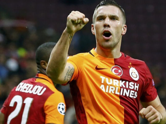 集结日欧超杯焦点战，曼联调整名单，态度坚定，资深球员宣示担当的简单介绍